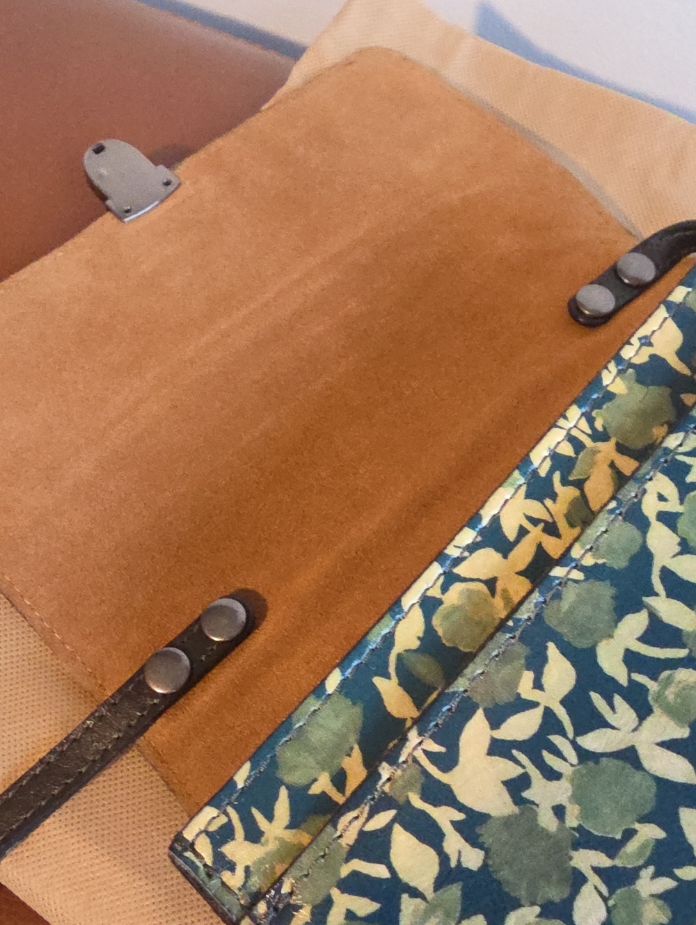 PATRICIA NASH NWOT Locri Olive Groves Crossbody Bag With Dust Bag - Picture 7 of 10